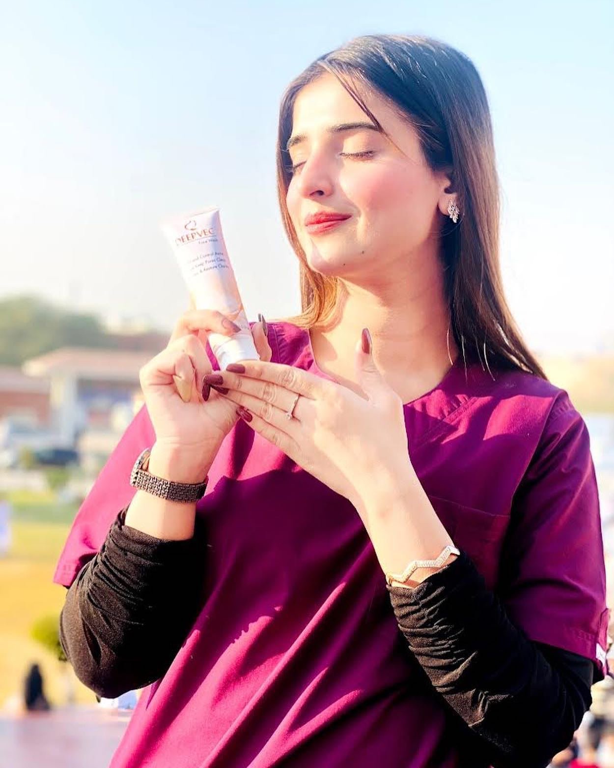 DeepVec Acne Defense Face Wash – Deep Clean for Pore Perfection - AlifdukanSanivec Pharma types here :)